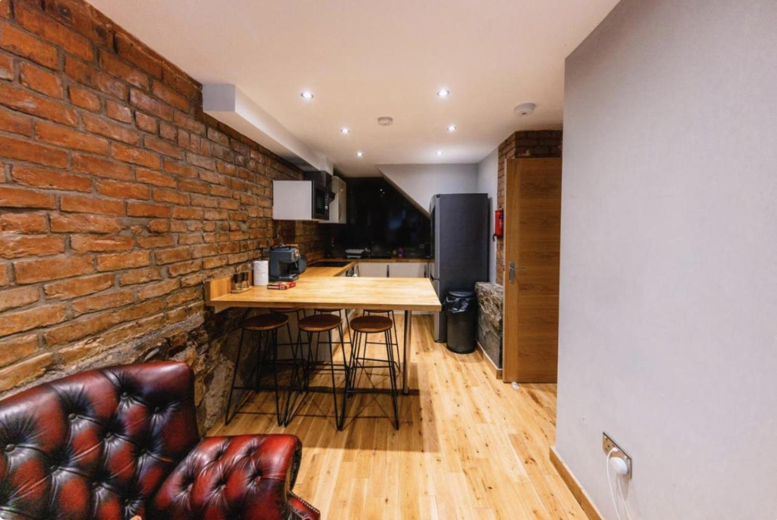 Superb Luxury Apartment By Canal - Central Edimburgo Exterior foto